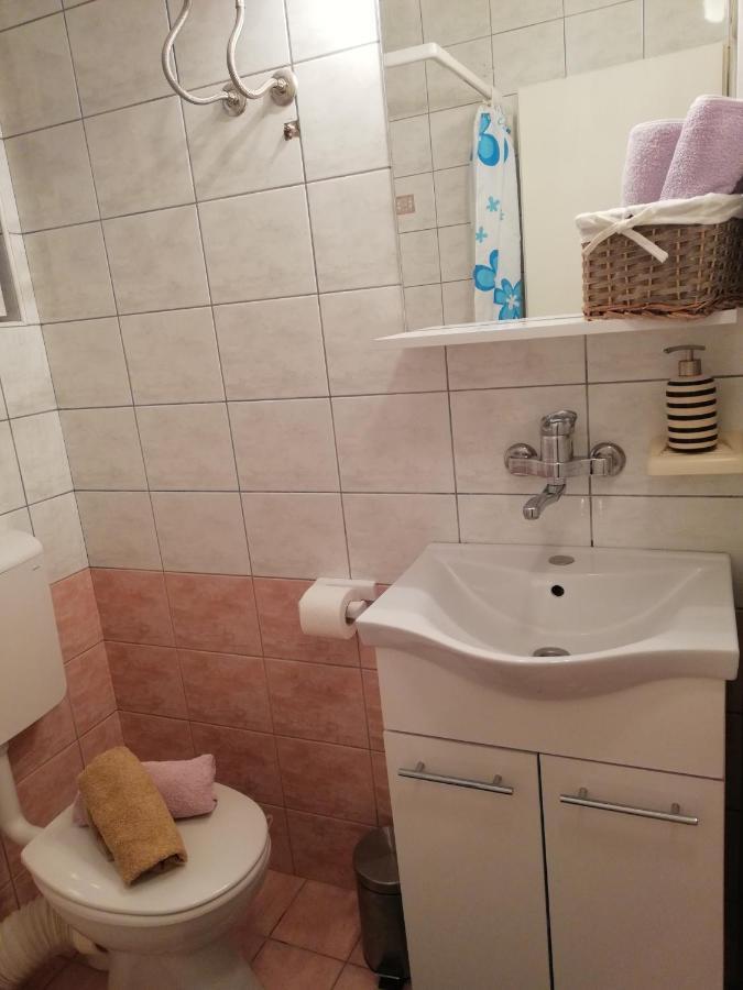 Apartman Komadina Ξενοδοχείο Μακάρσκα Εξωτερικό φωτογραφία