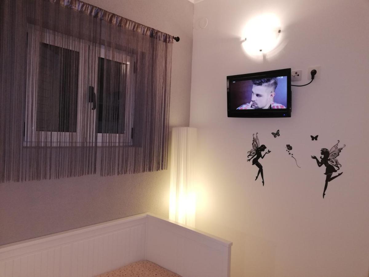 Apartman Komadina Ξενοδοχείο Μακάρσκα Εξωτερικό φωτογραφία